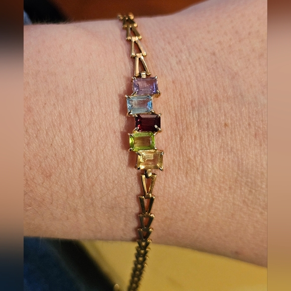 14k gemstone bracelet! Genuine citrine, peridot, garnet, blue topaz, and amethys - Picture 5 of 13